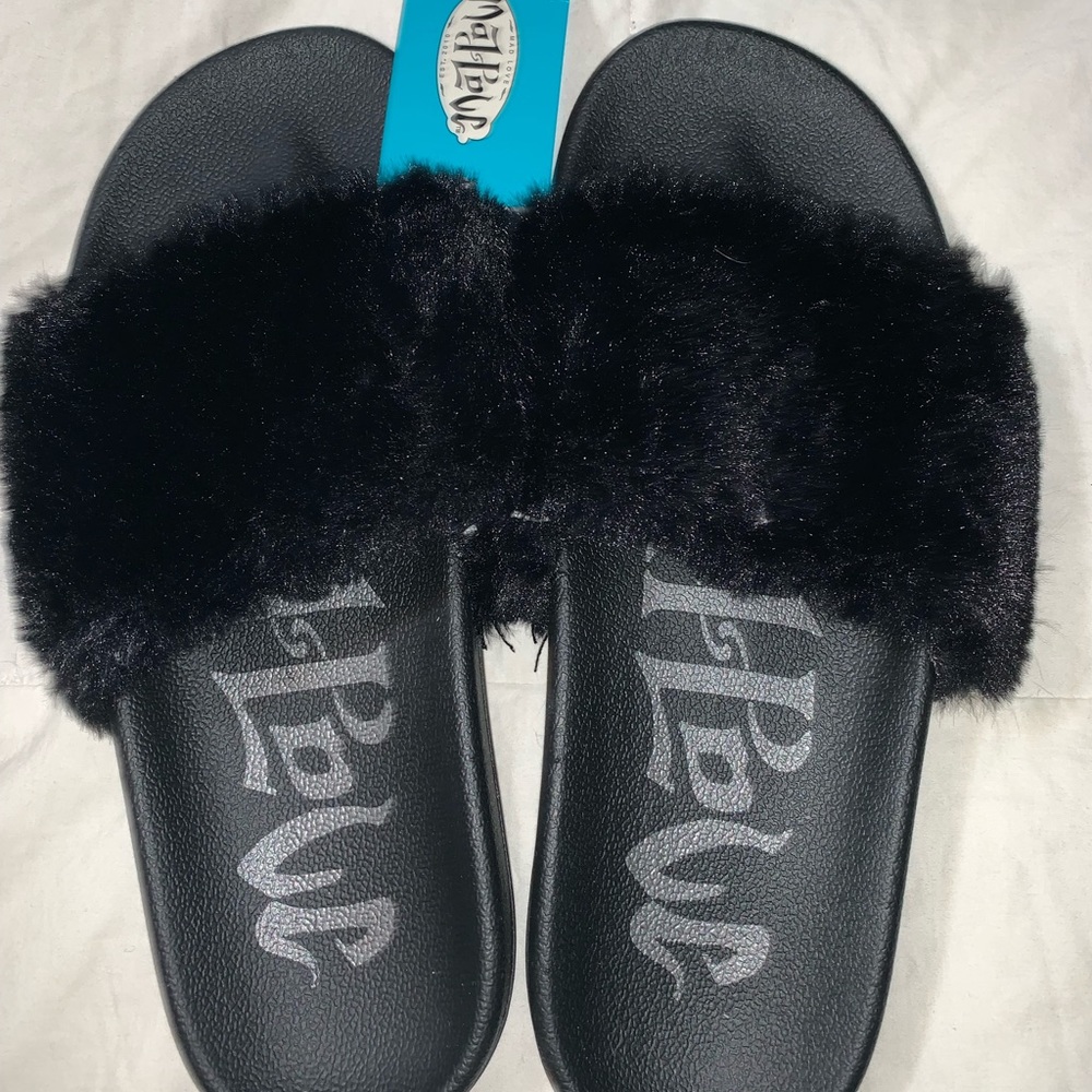 Brand new never worn!